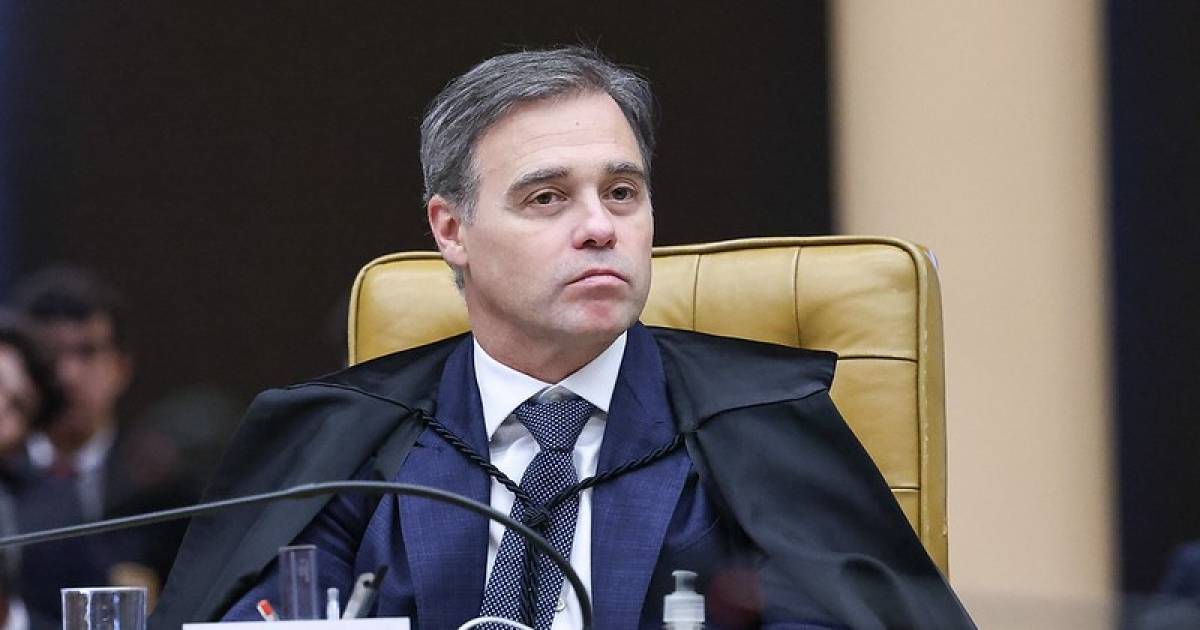 Tensão no STF: suspeita de investigação sigilosa da Polícia Federal gera conflito entre ministros